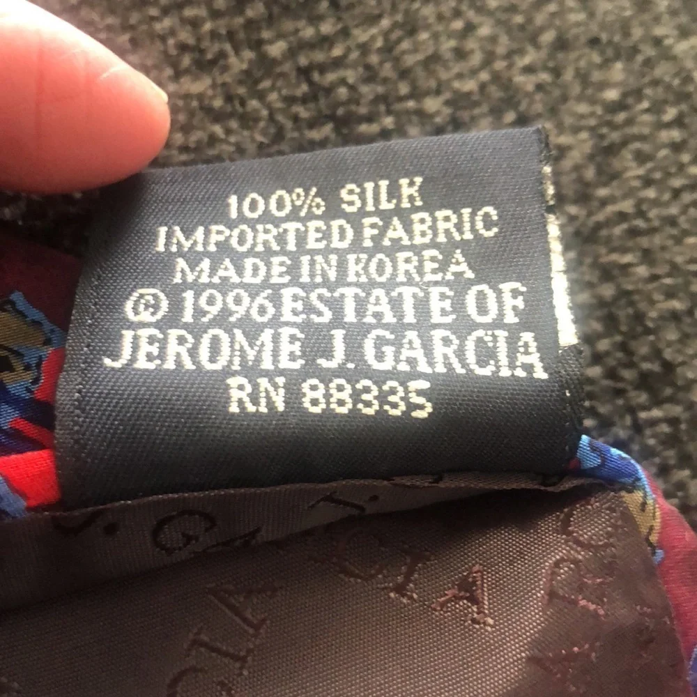 Vintage J. Garcia Red, Blue and Green California Mission Collection 19 Tie